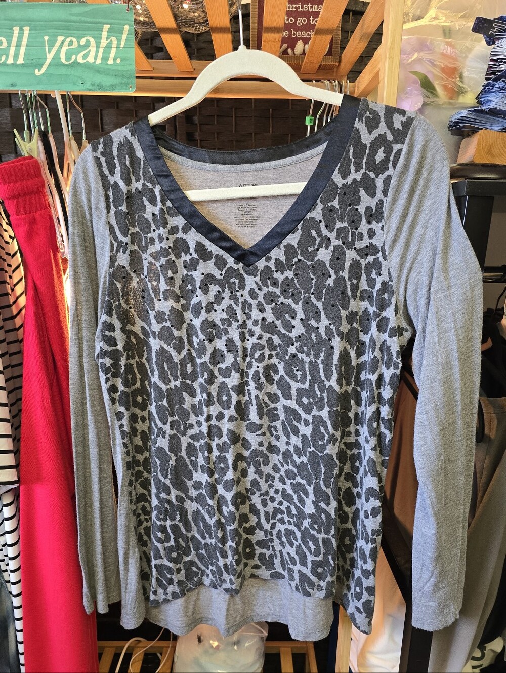 #0684 S/M APT 9 Intimates Grey/Blk Animal Print Blk Rhinestones 20"PTP 26-28"Lng